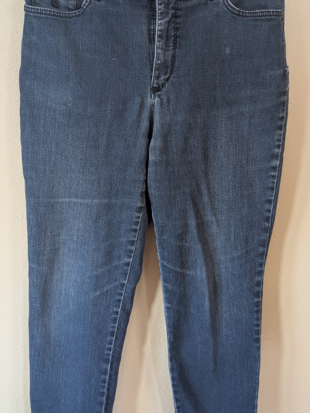 Gloria Vanderbilt Women's High-Rise Dark Blue Slim Jeans